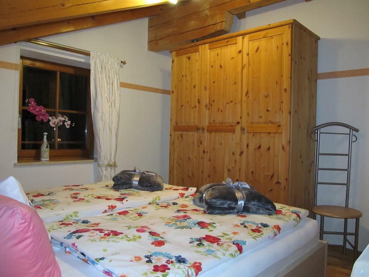 Ferienwohnung Bei Mutti Rottau ภายนอก รูปภาพ